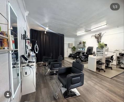 Inside Salon C, the real salon on the Avenue of the Giants